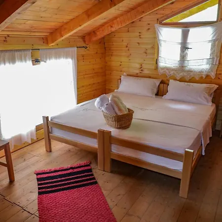 Gasthof Bee Eco Moll' e Shoshit